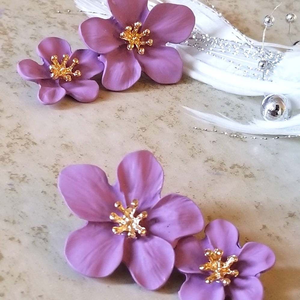 Flower earring